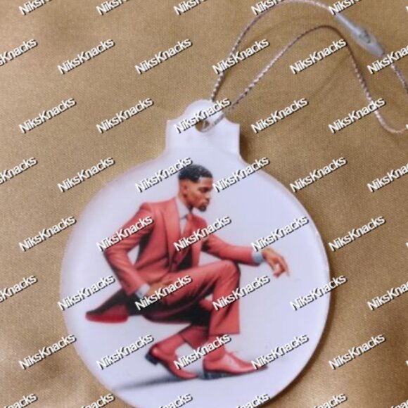 Crimson and Cream Christmas ornaments Krimson and Kreme - Picture 4 of 9